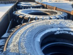 Шины в вагоне